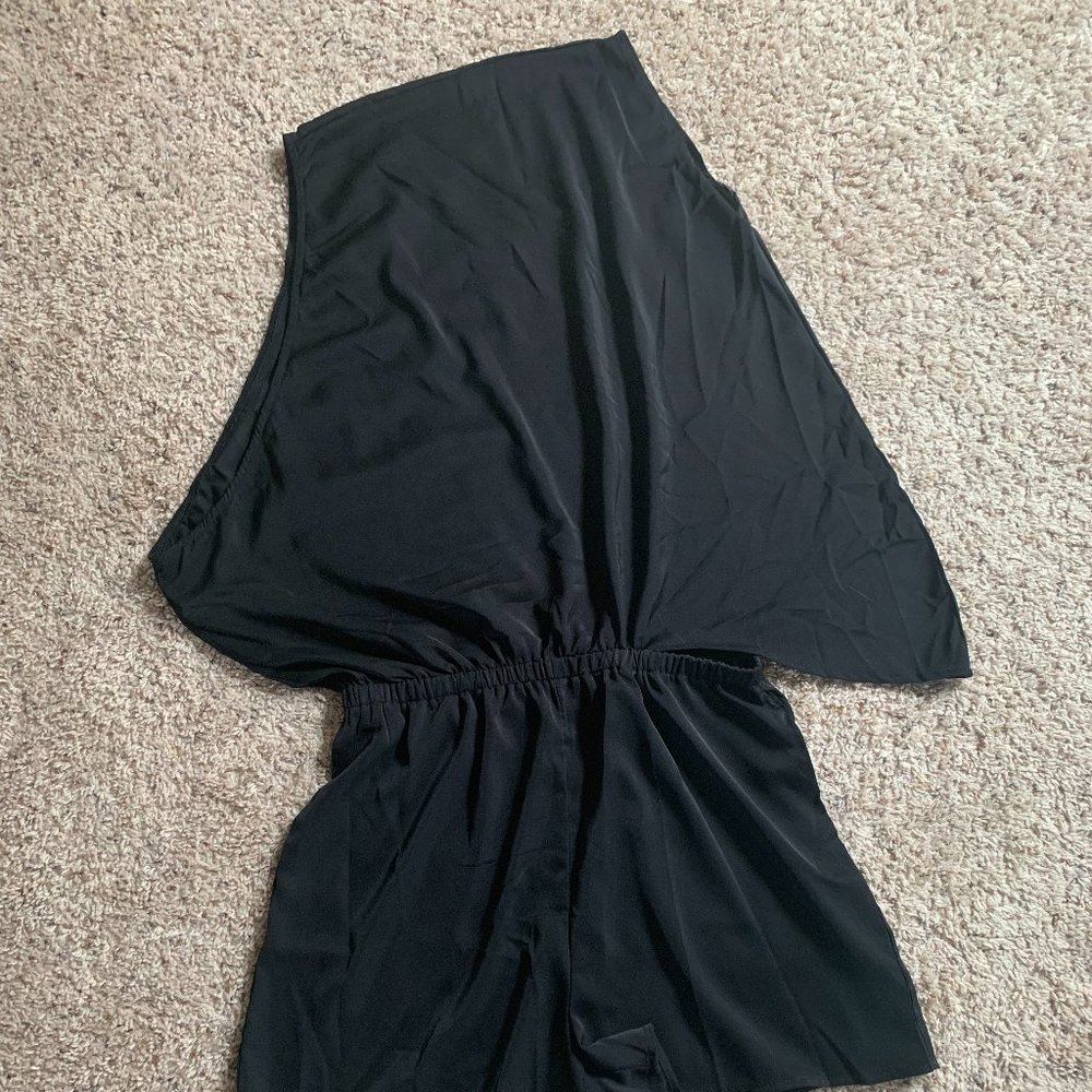Black One Shoulder Short Jumper Size large - Picture 2 of 3